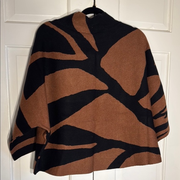 NWT Beautiful Joseph Ribkoff Brown and Black Sweater Set Retail Over $400/set!!! - Picture 9 of 12